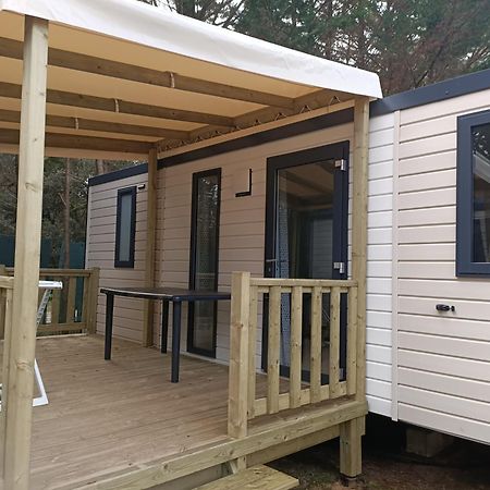Camping Les Maraises Saint-Martin-de-Ré Екстериор снимка