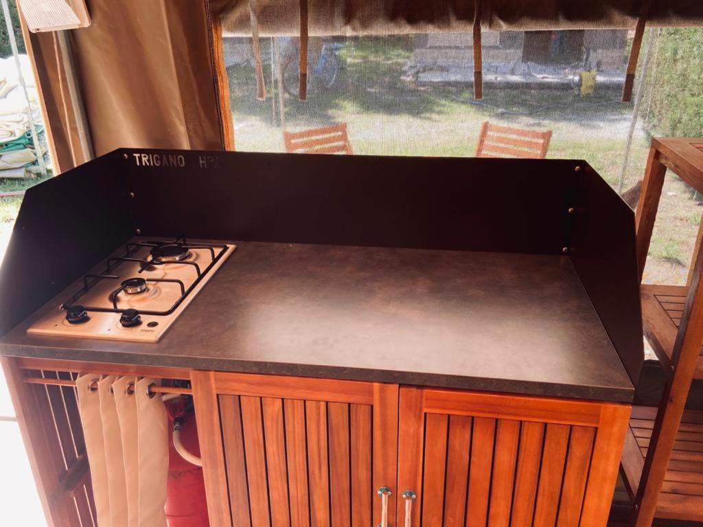 Camping Les Maraises Saint-Martin-de-Ré Екстериор снимка