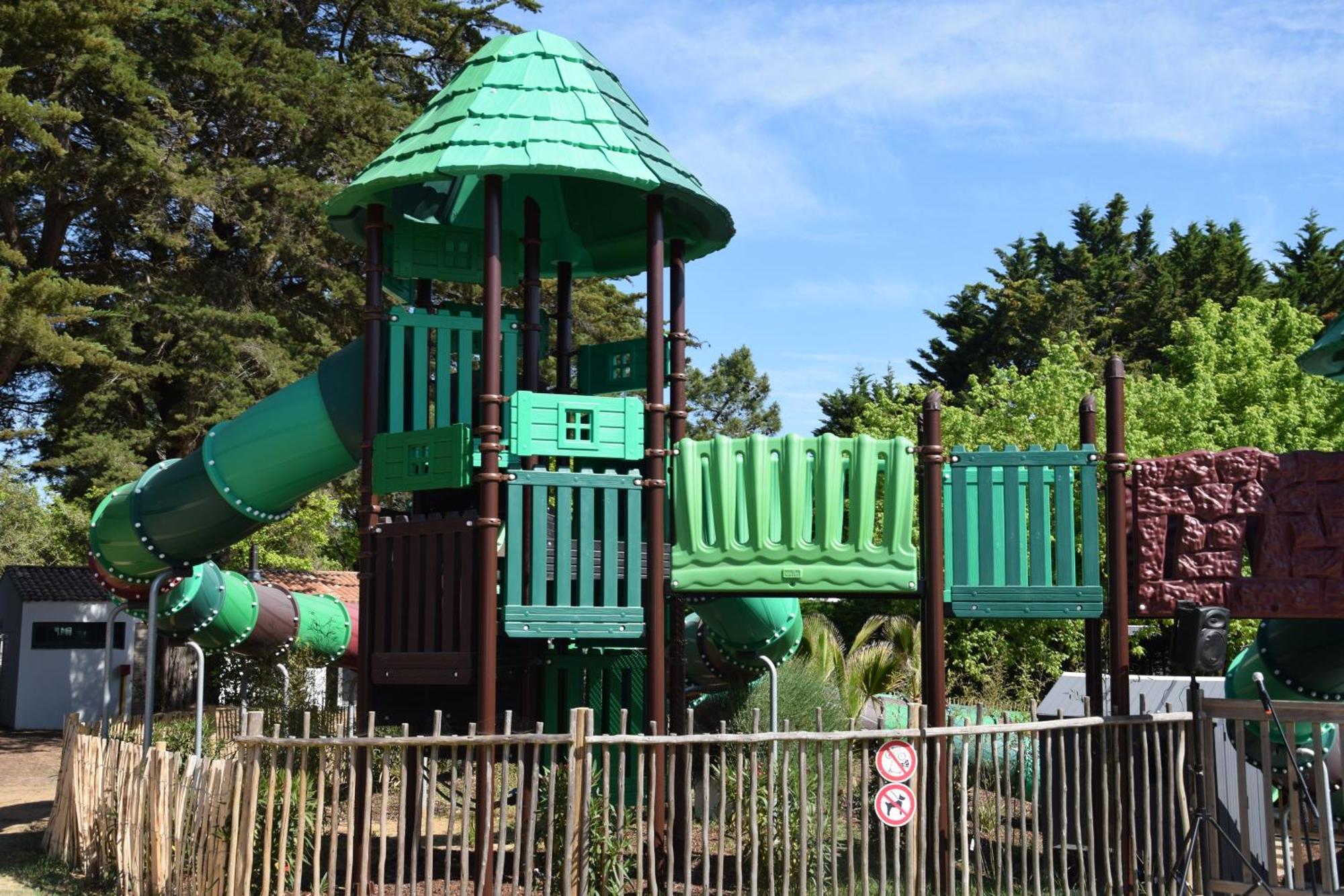 Camping Les Maraises Saint-Martin-de-Ré Екстериор снимка