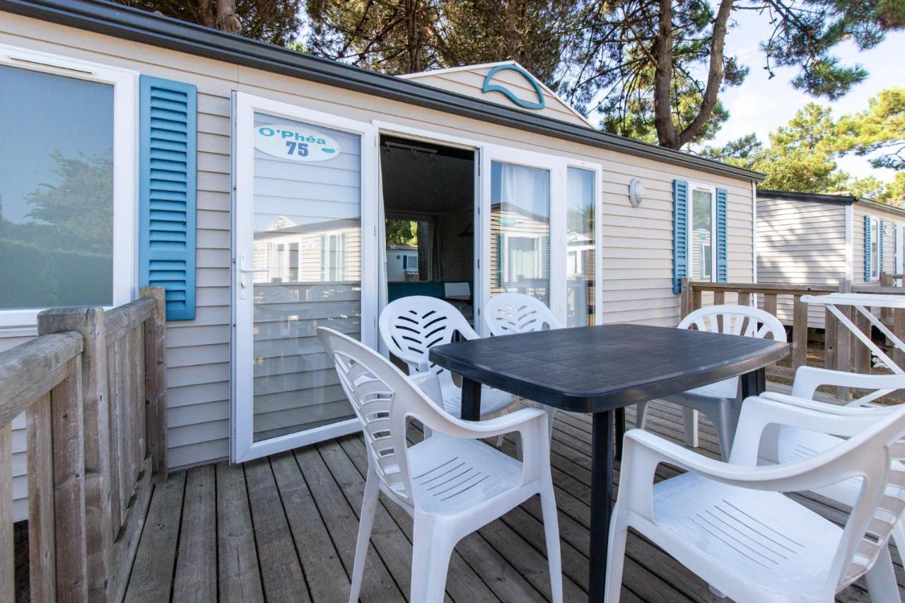 Camping Les Maraises Saint-Martin-de-Ré Екстериор снимка